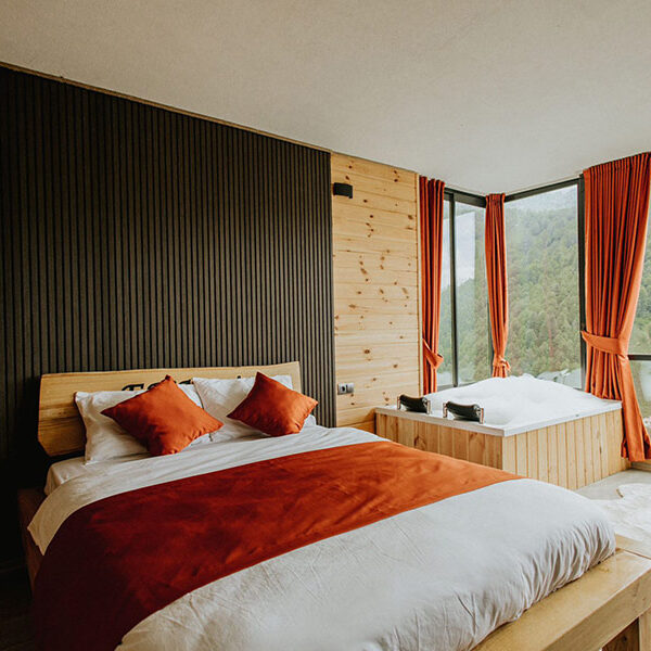 200 Numara Jakuzili Suit Oda